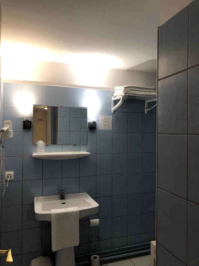Hotel Emilie Royan Luaran gambar