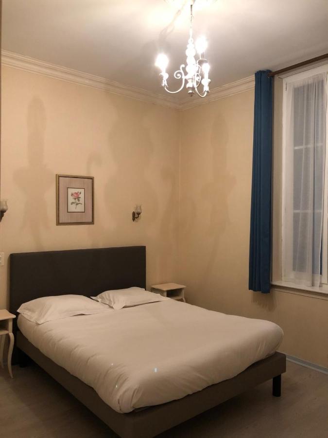 Hotel Emilie Royan Luaran gambar